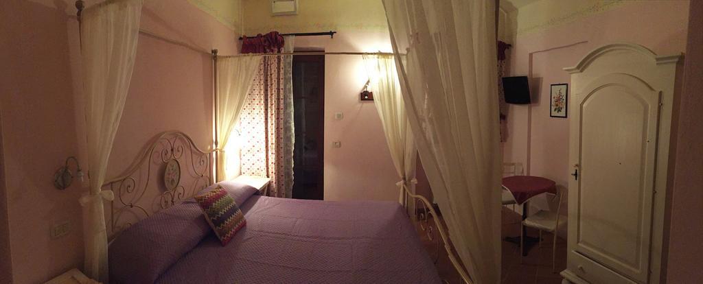 B&B 8380 Saturnia Terme Phòng bức ảnh