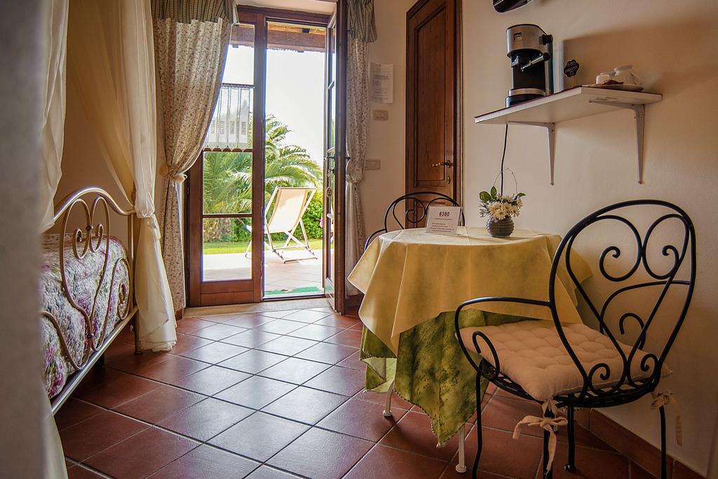 B&B 8380 Saturnia Terme Ngoại thất bức ảnh